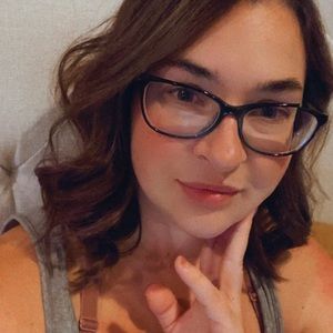 Meet your Posher, Valerie